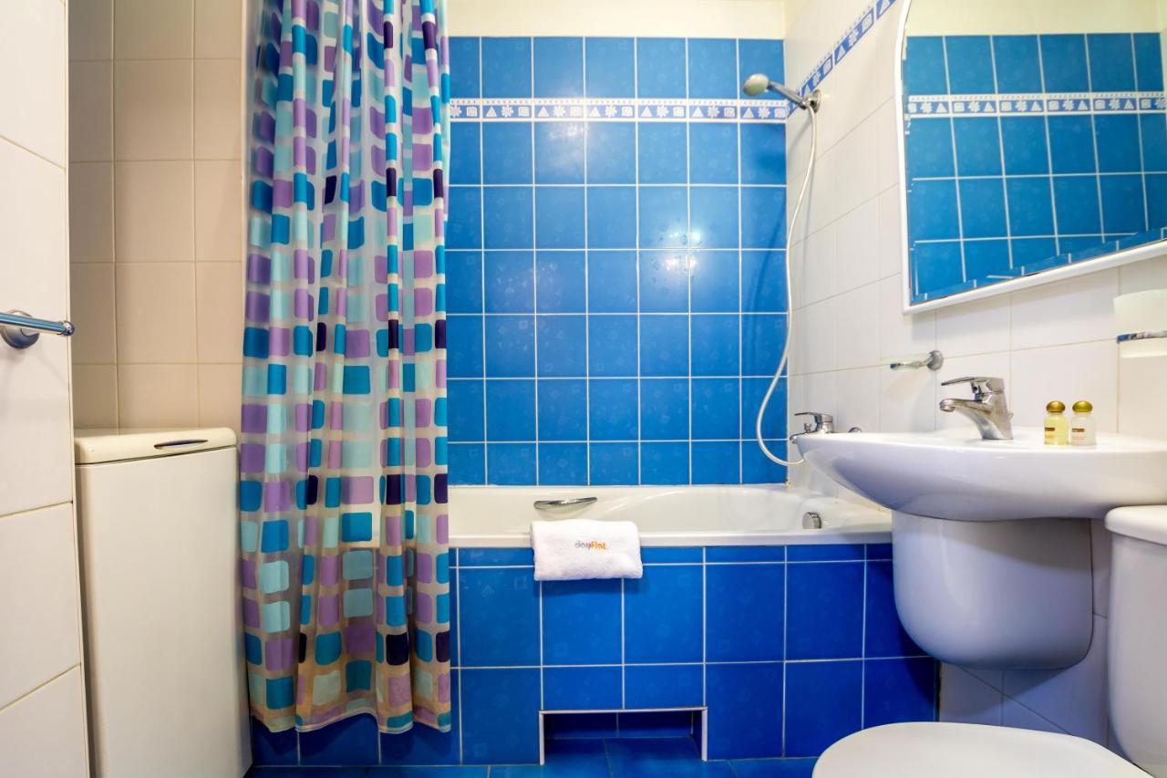 Apartment On Triokhsviatytelska Киев Экстерьер фото